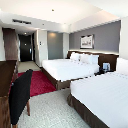 Aston Madiun Hotel & Conference Center Exteriér fotografie