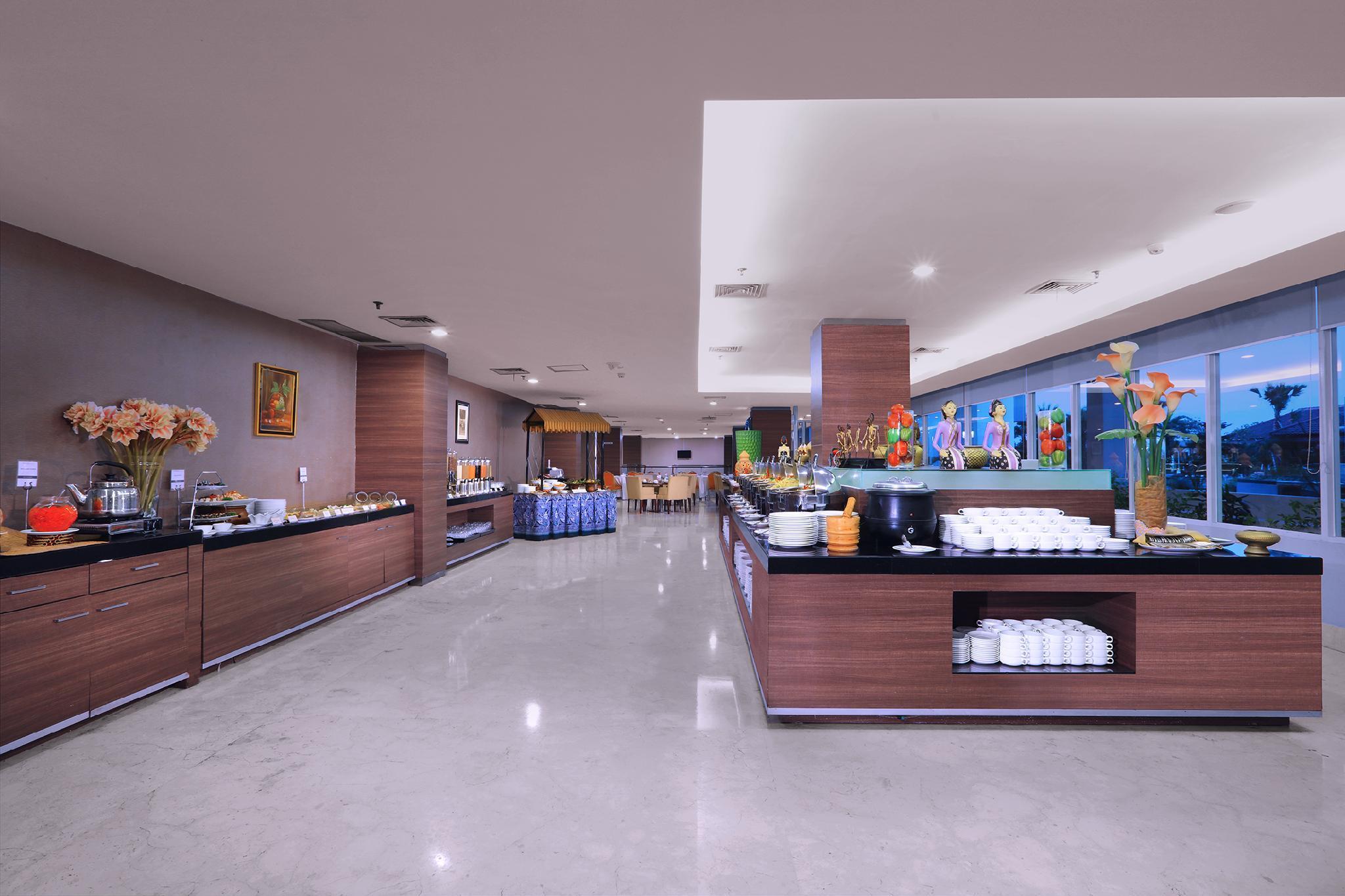 Aston Madiun Hotel & Conference Center Exteriér fotografie
