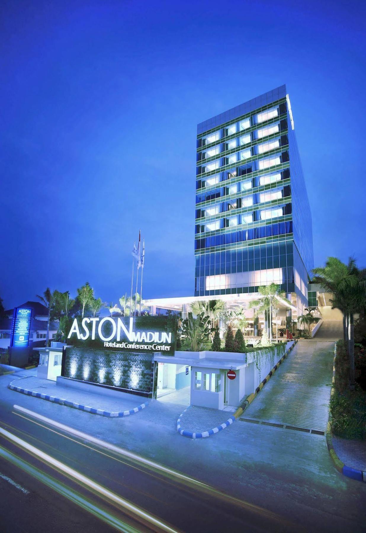 Aston Madiun Hotel & Conference Center Exteriér fotografie