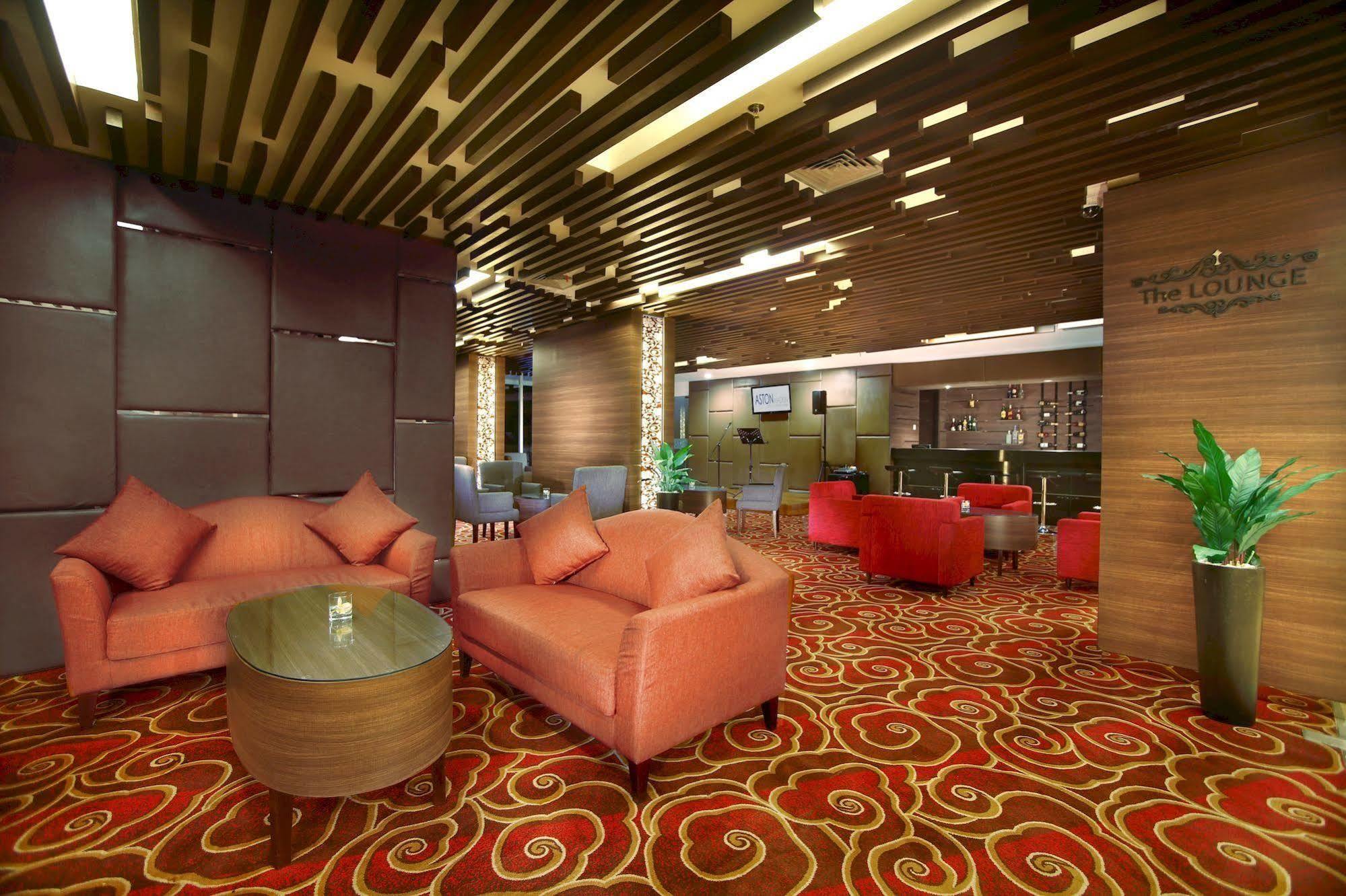 Aston Madiun Hotel & Conference Center Exteriér fotografie